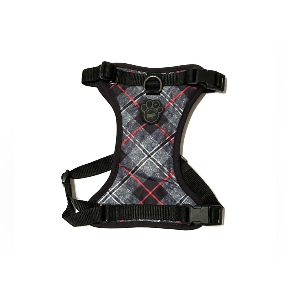 Canada Pooch Everything Plaid Dog Durable Dog Harness - Black, Gray, and Red